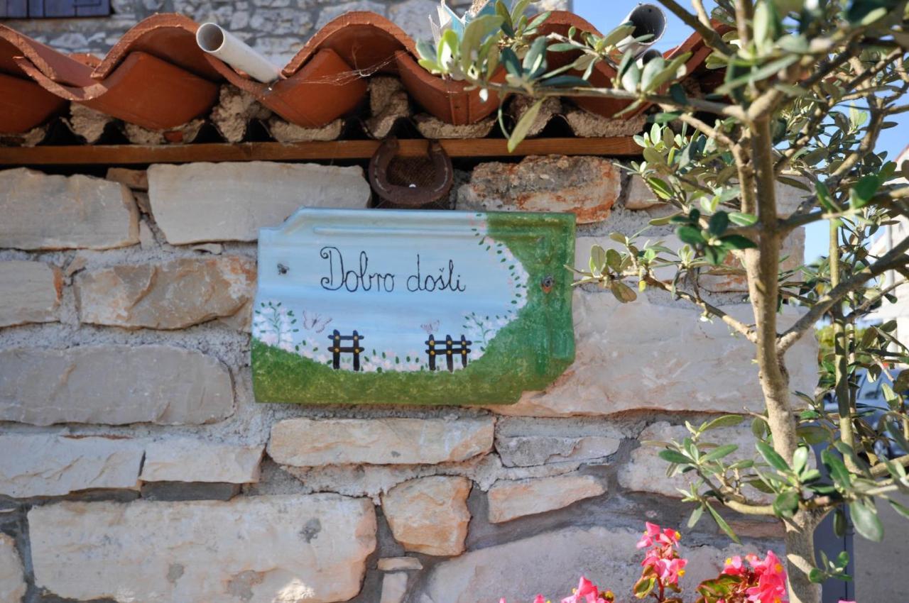 Rade Stancijeta Apartments Novigrad Istria Exterior foto